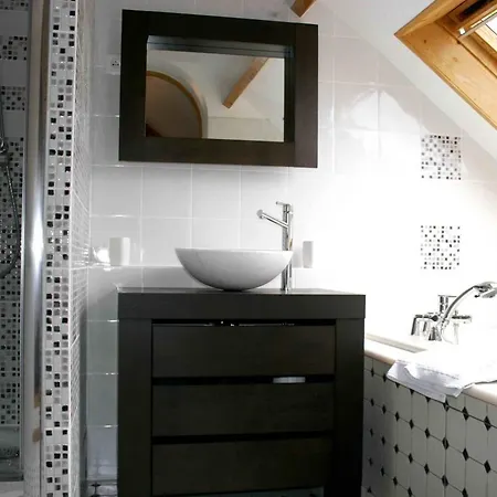 Les Hauts Du Val - D'hotes 3* Paris