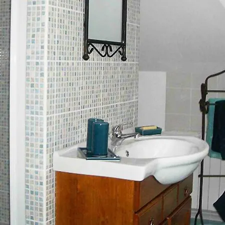 Les Hauts Du Val - D'hotes Hotel 3*