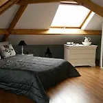 Les Hauts Du Val - D'hotes 3* Párizs
