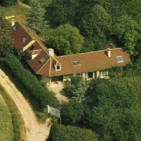 Les Hauts Du Val - D'hotes Szálloda Párizs
